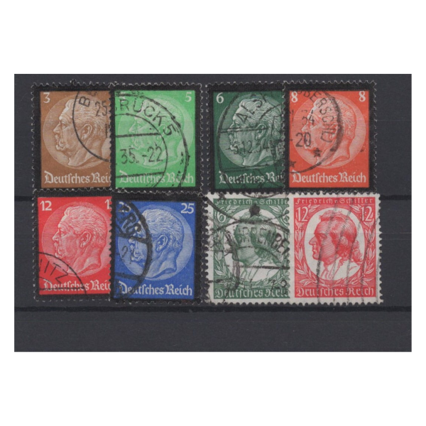 Pakiet Niemcy 8 znaczków kasowane na czarnej karcie transportowej [213]