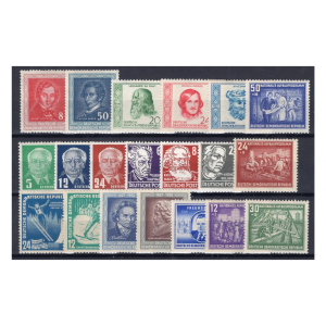 Pakiet NRD 18 znaczków czyste na czarnej karcie transportowej [44]