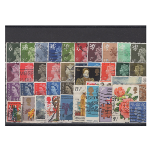 Pakiet Wielka Brytania 40 znaczków kasowanych na czarnej karcie transportowej  [123]