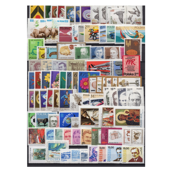 Pakiet znaczków polskich czyste  na czarnej karcie transportowej [579]
