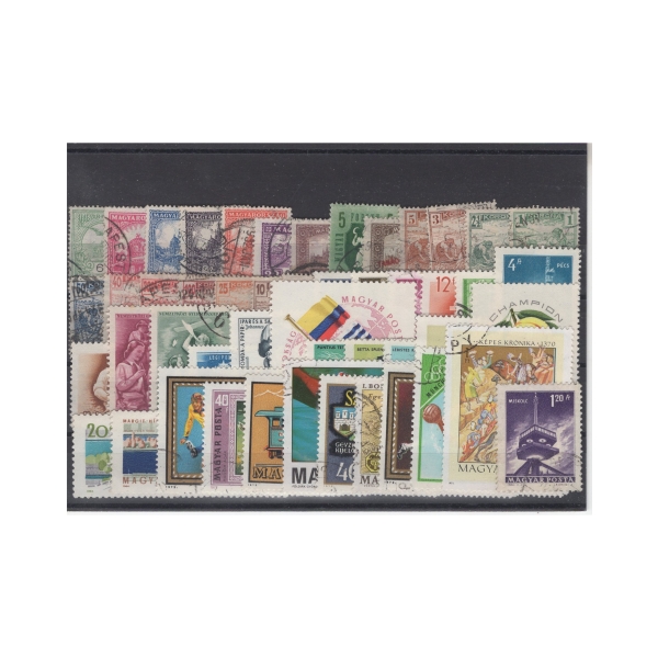 Pakiet Węgry 50 znaczków kasowane na czarnej karcie transportowej [115]