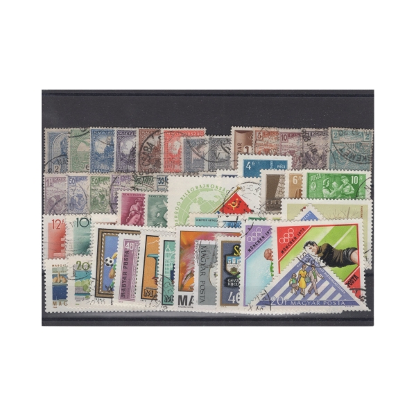 Pakiet Węgry 50 znaczków kasowane na czarnej karcie transportowej [113]
