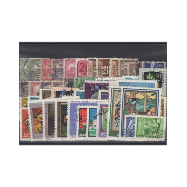 Pakiet Węgry 50 znaczków kasowane na czarnej karcie transportowej[111]