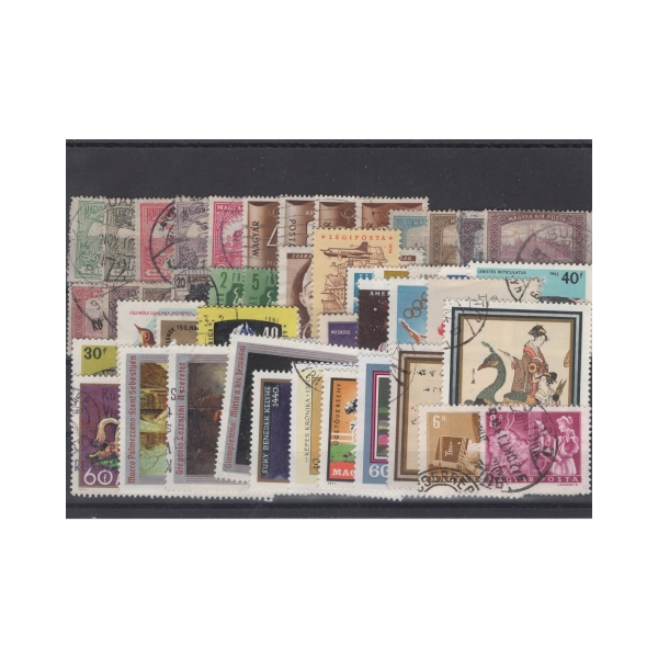 Pakiet Węgry 50 znaczków kasowane na czarnej karcie transportowej[110]