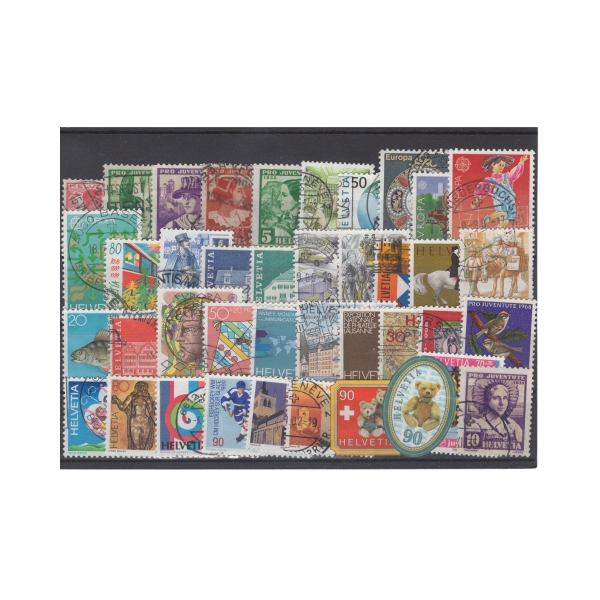 Pakiet Szwajcaria 40 znaczków kasowane na czarnej karcie [040]