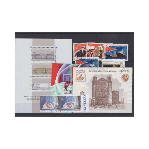 Pakiet Świat 16 znaczków czyste na czarnej karcie [08]