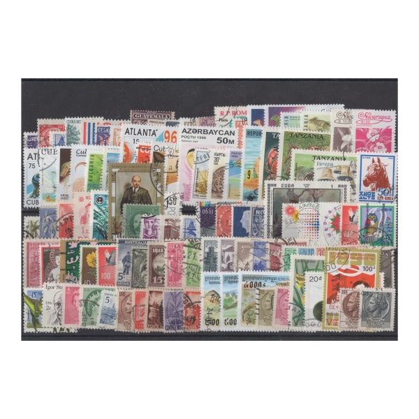 Pakiet Świat 110 znaczków kasowane na czarnej karcie [35]