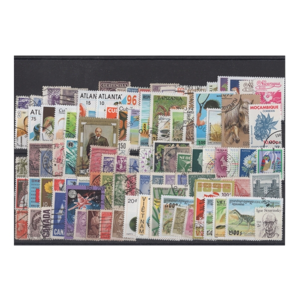 Pakiet Świat 97 znaczków kasowane na czarnej karcie [37]