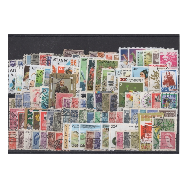 Pakiet Świat 99 znaczków kasowane na czarnej karcie [38]