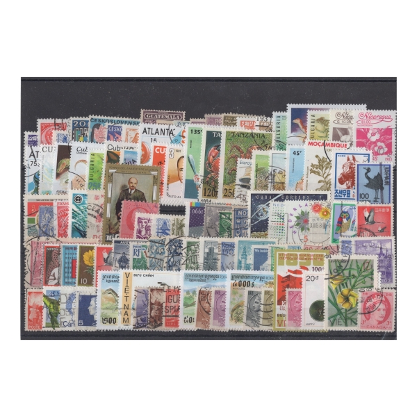 Pakiet Świat 95 znaczków kasowane na czarnej karcie [40]