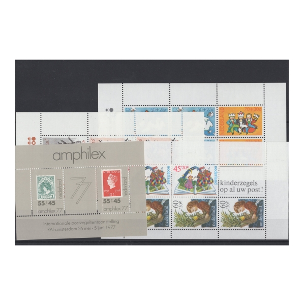 Pakiet Holandia 4 bloki na czarnej karcie [133]