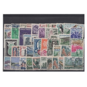 Pakiet Francja 40 znaczków kasowane na czarnej karcie transportowej  [206]