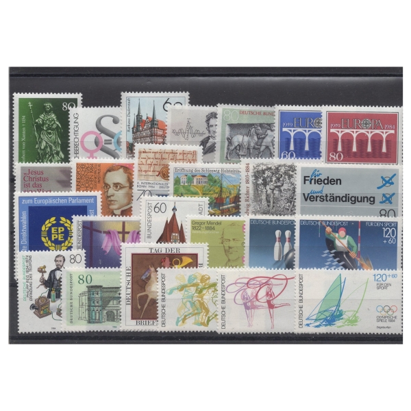 Pakiet RFN 25 znaczków kasowane na czarnej karcie transportowej [247]