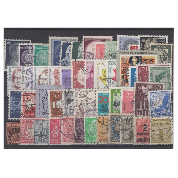 Pakiet Niemcy 50 znaczków kasowane na czarnej karcie transportowej [7]