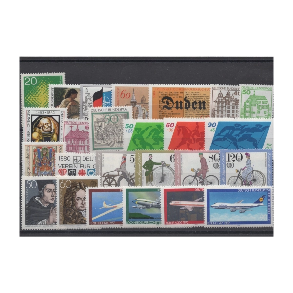 Pakiet RFN 25 znaczków czystych na czarnej karcie transportowej [270]