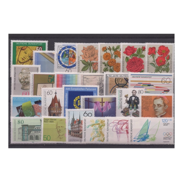 Pakiet RFN 25 znaczków czystych na czarnej karcie transportowej [278]