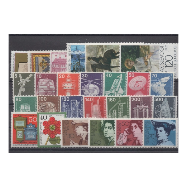 Pakiet RFN 25 znaczków czystych na czarnej karcie transportowej [294]