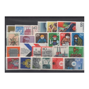 Pakiet RFN 25 znaczków czystych na czarnej karcie transportowej [287]