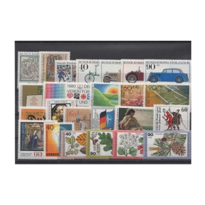 Pakiet RFN 25 znaczków czystych na czarnej karcie transportowej [301]