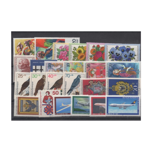 Pakiet RFN 25 znaczków czystych na czarnej karcie transportowej [302]