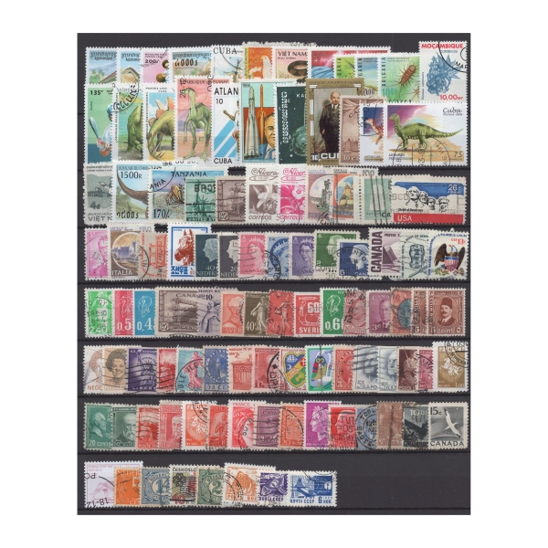 Pakiet Świat 104 znaczki kasowane na czarnej karcie transportowej[67]
