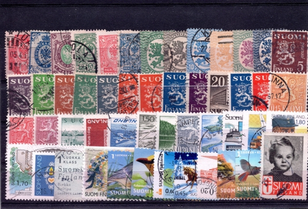 Pakiet Finlandia znaczki kasowane na czarnej karcie transportowej [47]